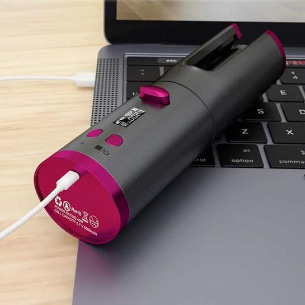 El modo de carga del rizador de pelo es USB